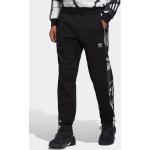 Miesten Mustat Regular-malliset Koon XS adidas Camo Kestävän muodin Fleececollegehousut alennuksella 