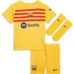 Naisten Keltaiset Polyesteriset Nike Football Kestävän muodin Urheilupaidat 3 kpl alennuksella 