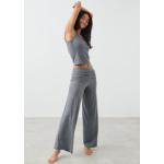 Folded yoga trousers