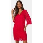 Naisten Punaiset Pitsiset Happy Holly Plus-koon vaatteet talvikaudelle alennuksella 