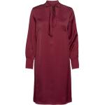 Satin Dress Made Of Lenzing™ Ecovero™ Polvipituinen Mekko Red Esprit Collection